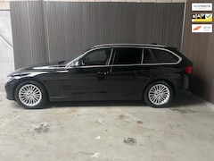 BMW 3-serie Touring - 318i Luxury Edition