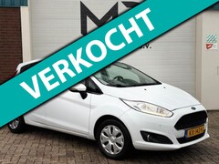 Ford Fiesta - 1.5 TDCi Style / Navi / Cruise / LED / PDC