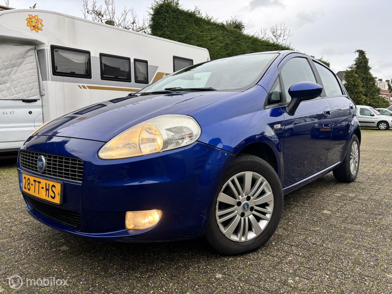 Fiat Grande Punto - 1.4 Edizione Lusso / AUTOMAAT / NIEUWE APK - AutoWereld.nl