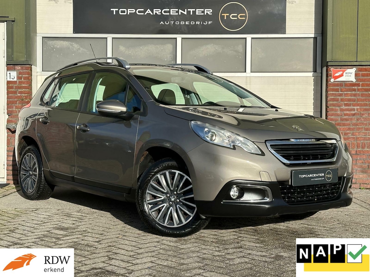 Peugeot 2008 - 1.2 VTi Active/AIRCO/TREKH/PARKS/BLUETH.APK/NAP - AutoWereld.nl