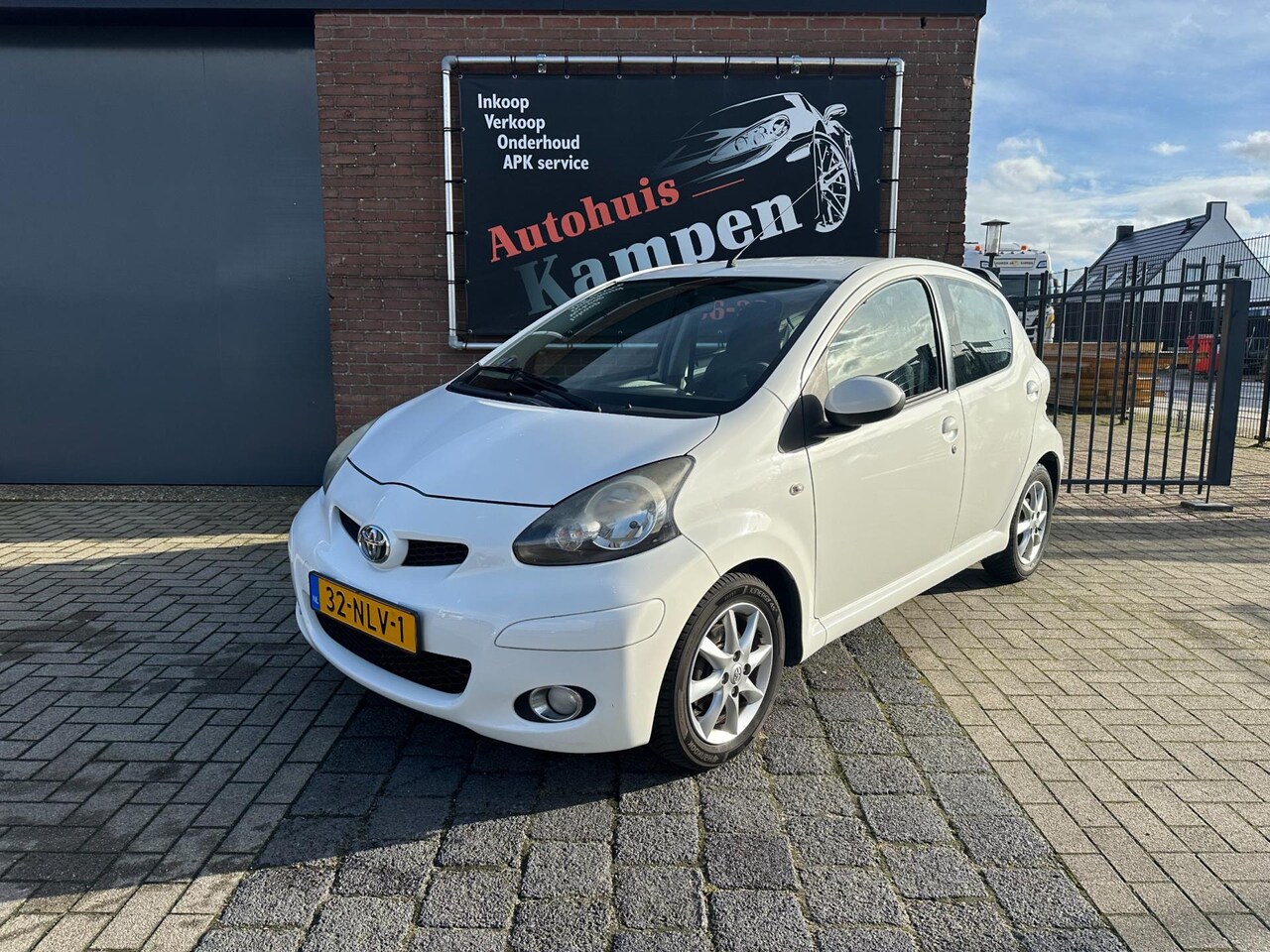 Toyota Aygo - 1.0-12V Sport*Lmv*Airco*Elek-Pakket*NAP - AutoWereld.nl