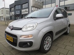 Fiat Panda - 1.2 Lounge airco , cv afstand, elec ramen etc