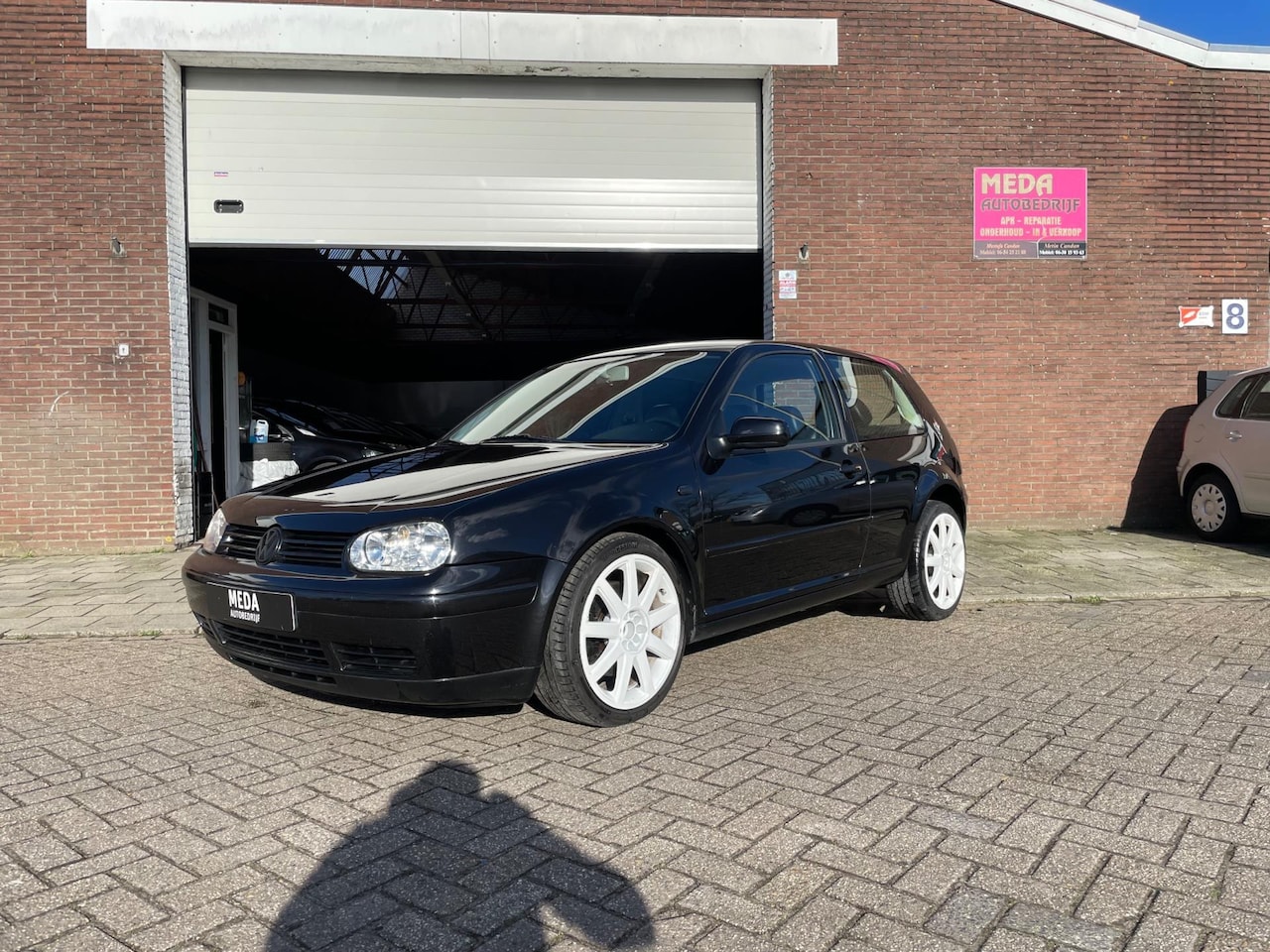 Volkswagen Golf - 2.3 V5 Highline | Airco | Cruisecontrol | Elektrische Ramen - AutoWereld.nl