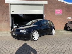 Volkswagen Golf - 2.3 V5 Highline | Airco | Cruisecontrol | Elektrische Ramen