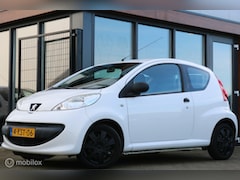 Peugeot 107 - 1.0-12V XR