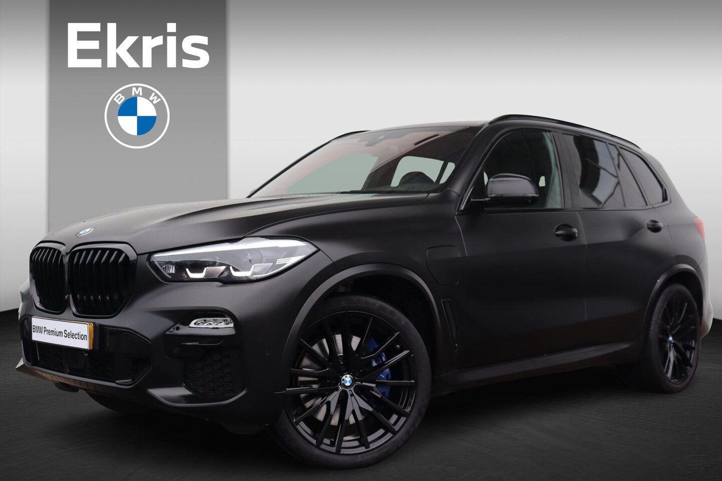 BMW X5 - xDrive45e High Executive M Sportpakket/ Active Steering/ Adaptive Air Suspension/ Soft Clo - AutoWereld.nl