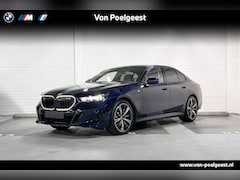 BMW 5-serie - Sedan 520i | M-Sport Pro | Travel Pack | Innovation Pack | Comfort Pack | Harman/Kardon |