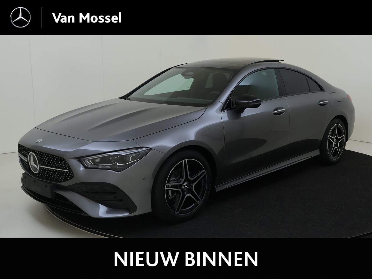 Mercedes-Benz CLA-Klasse - 180 Star Edition AMG Line Nightpakket / Panoramaschuifdak / Smartphone-integratie / DISTRO - AutoWereld.nl