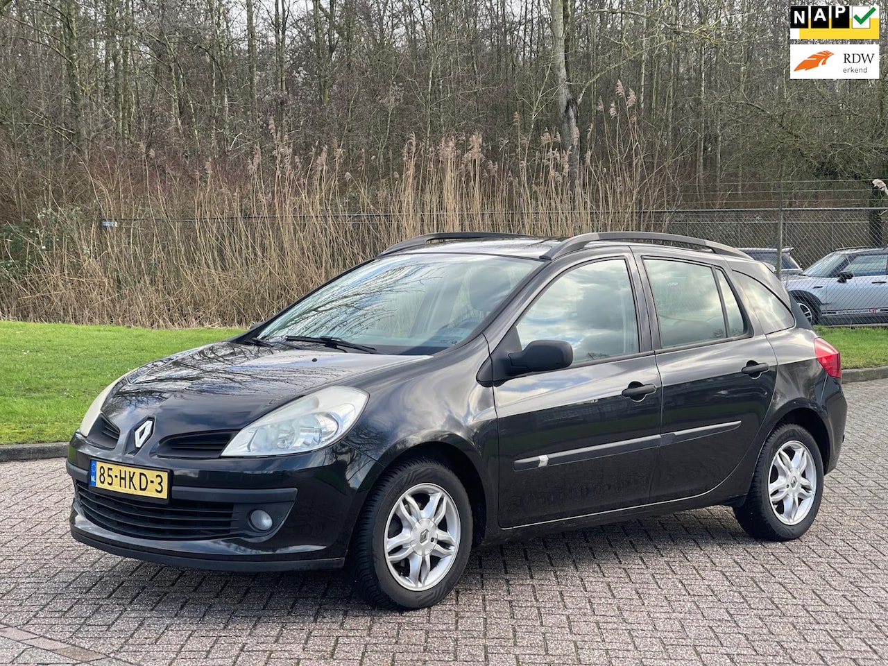 Renault Clio Estate - 1.2 TCE Expression/APK TOT 31-05-2025 - AutoWereld.nl