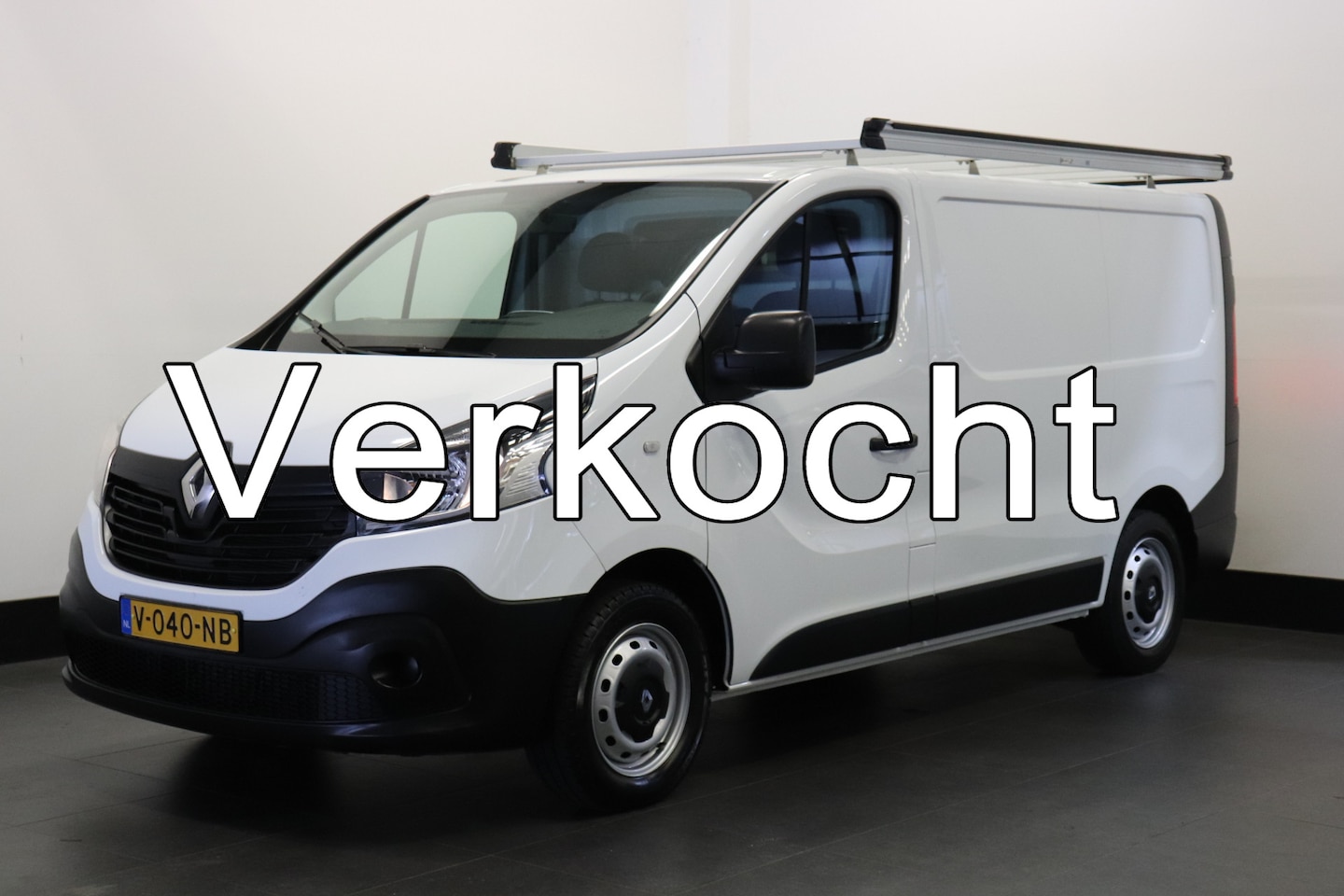 Renault Trafic - 1.6 dCi EURO 6 - Airco - Navi - Cruise - Imperiaal - € 12.950,- Excl. - AutoWereld.nl