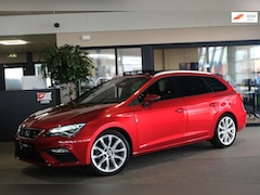 Seat Leon ST - 1.5 TSI FR DSG Pano Virtual Trek Navi Keyless Cam Leder Led