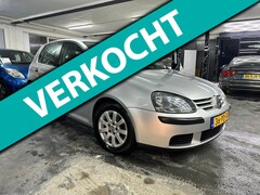 Volkswagen Golf - 1.6 FSI Comfortline