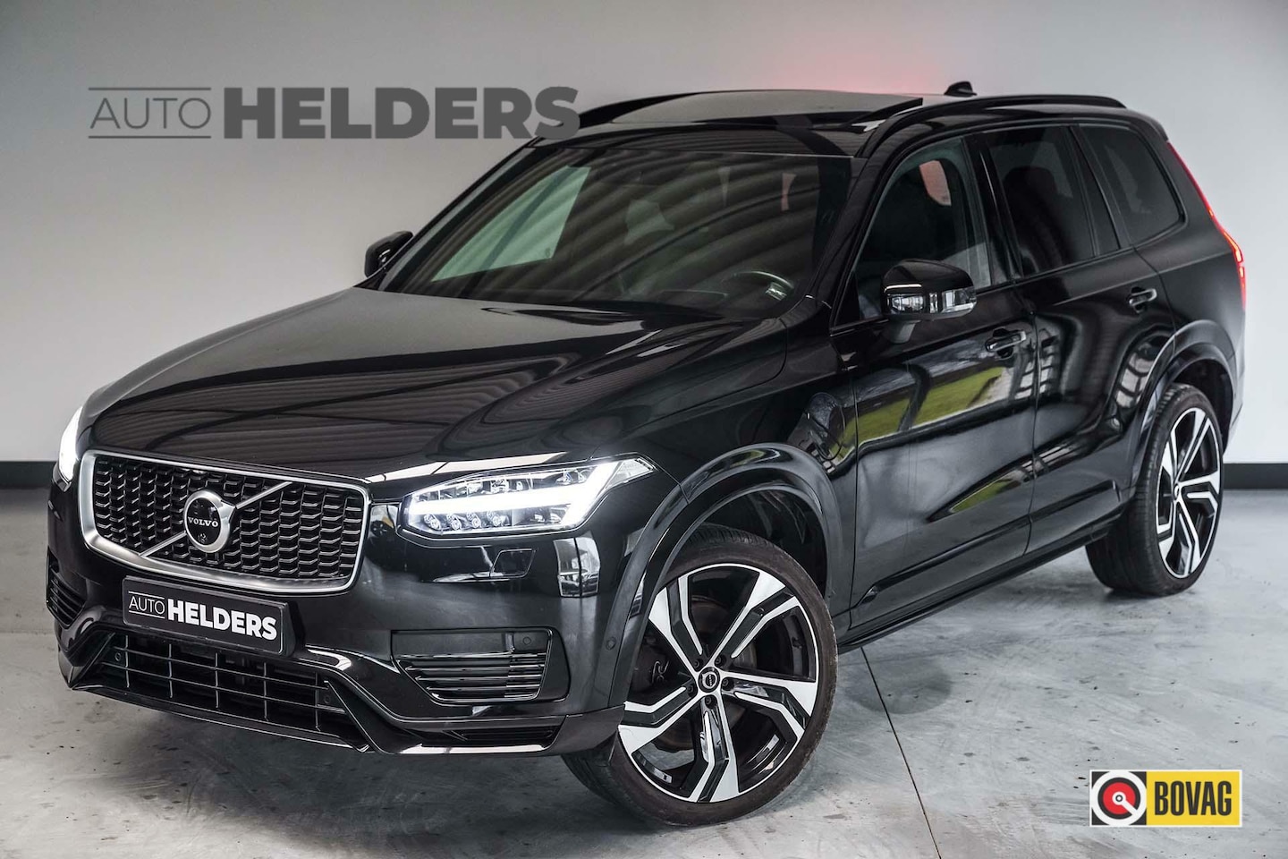 Volvo XC90 - 2.0 T8 Twin Engine R-Design Pano HuD 360° ACC H&K - AutoWereld.nl