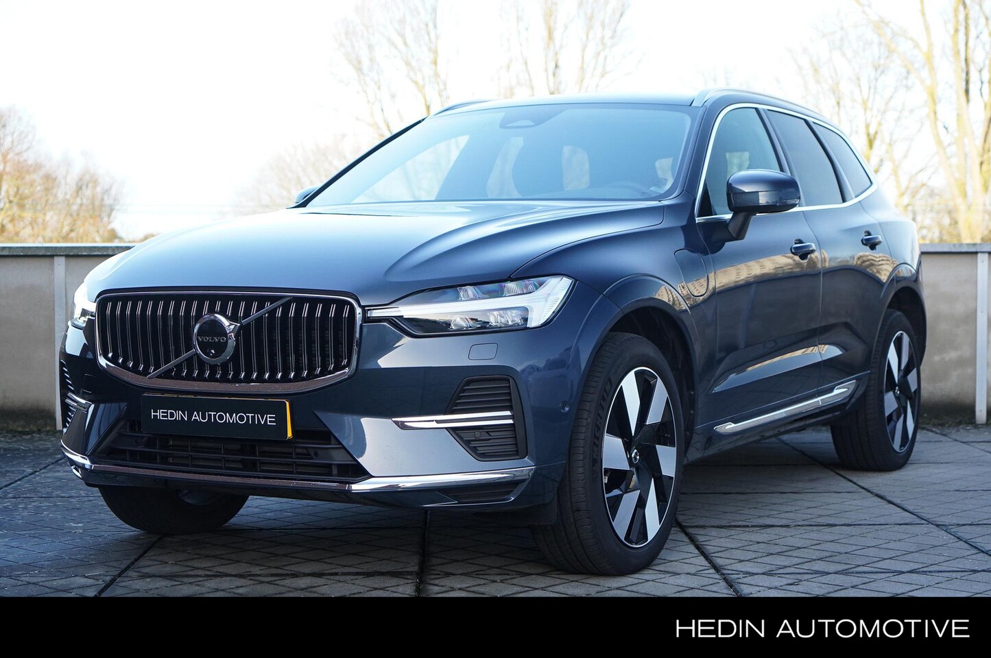 Volvo XC60 - 2.0 T6 Plug-in hybrid AWD Ultra Bright Lucht vering | Google on Board | Electrische Stoele - AutoWereld.nl