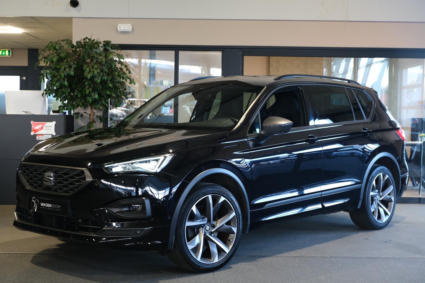 Seat Tarraco - 1.4 TSI e-Hybrid 245PK FR-Line Trekhaak Cam Navi Led - AutoWereld.nl