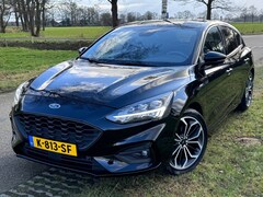 Ford Focus - ST-LINE / AUTOMAAT / TREKHAAK / 18INCH