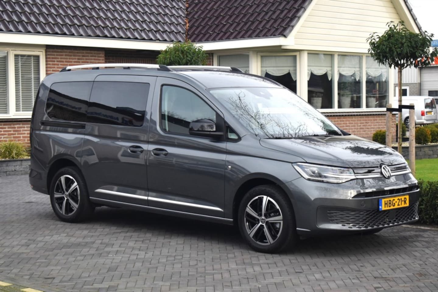 Volkswagen Caddy Maxi - Maxi 1.5 TSI 115pk DSG Style, Navi, Camera, Cruise, 7 pers. - AutoWereld.nl