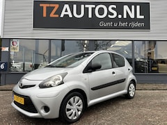 Toyota Aygo - 1.0 VVT-i Now