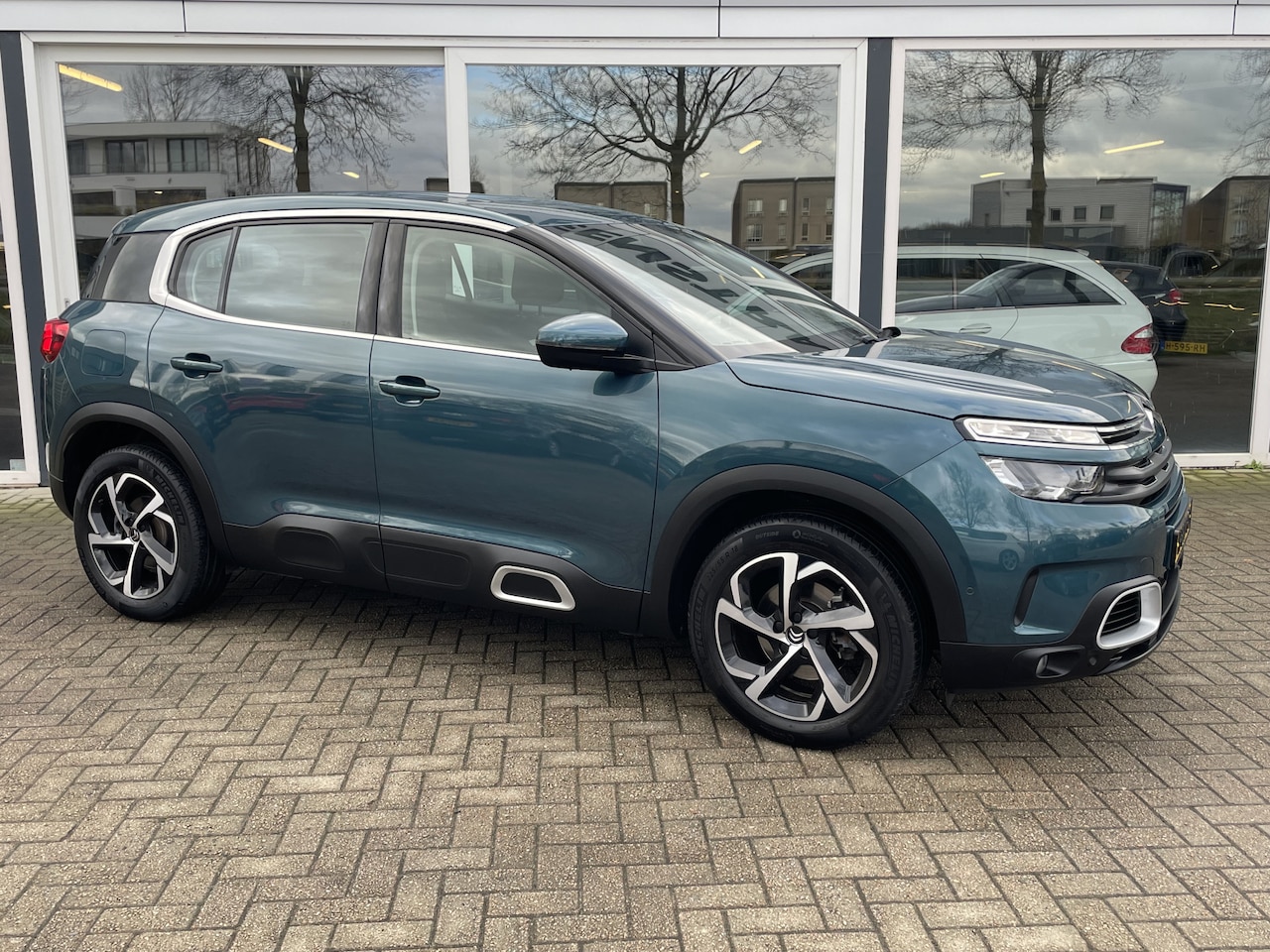 Citroën C5 Aircross - 1.5 BlueHDI Business 50% deal 8.975,- ACTIE Trekhaak / Camera / Carplay / Cruise / Clima - AutoWereld.nl