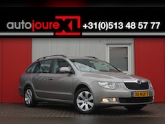 Skoda Superb Combi - 1.8 TSI Comfort Business Line | Cruise Control | Navigatie | Trekhaak | Origineel NL |