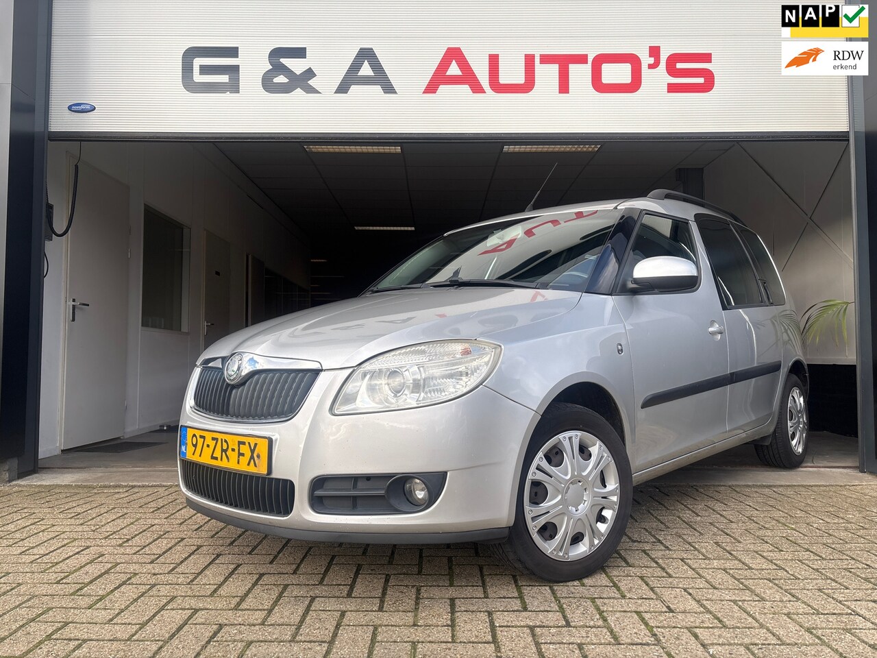 Skoda Roomster - 1.4-16V Style / AIRCO / CRUISE CTRL / TREKHAAK / - AutoWereld.nl