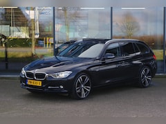 BMW 3-serie Touring - 320i 184 PK Automaat High Executive Sport-Line, Leder, Panoramadak, Trekhaak