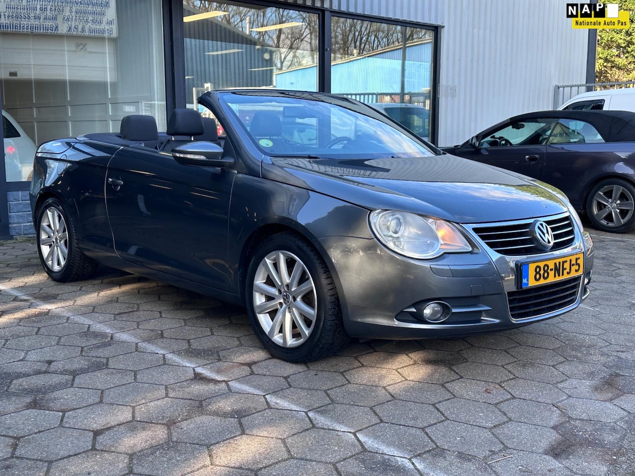 Volkswagen Eos - 1.4 TSI Highline BlueMotion* Cabrio*Airco*Navi/camera* - AutoWereld.nl