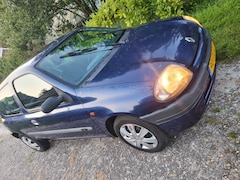 Renault Clio - 1.2