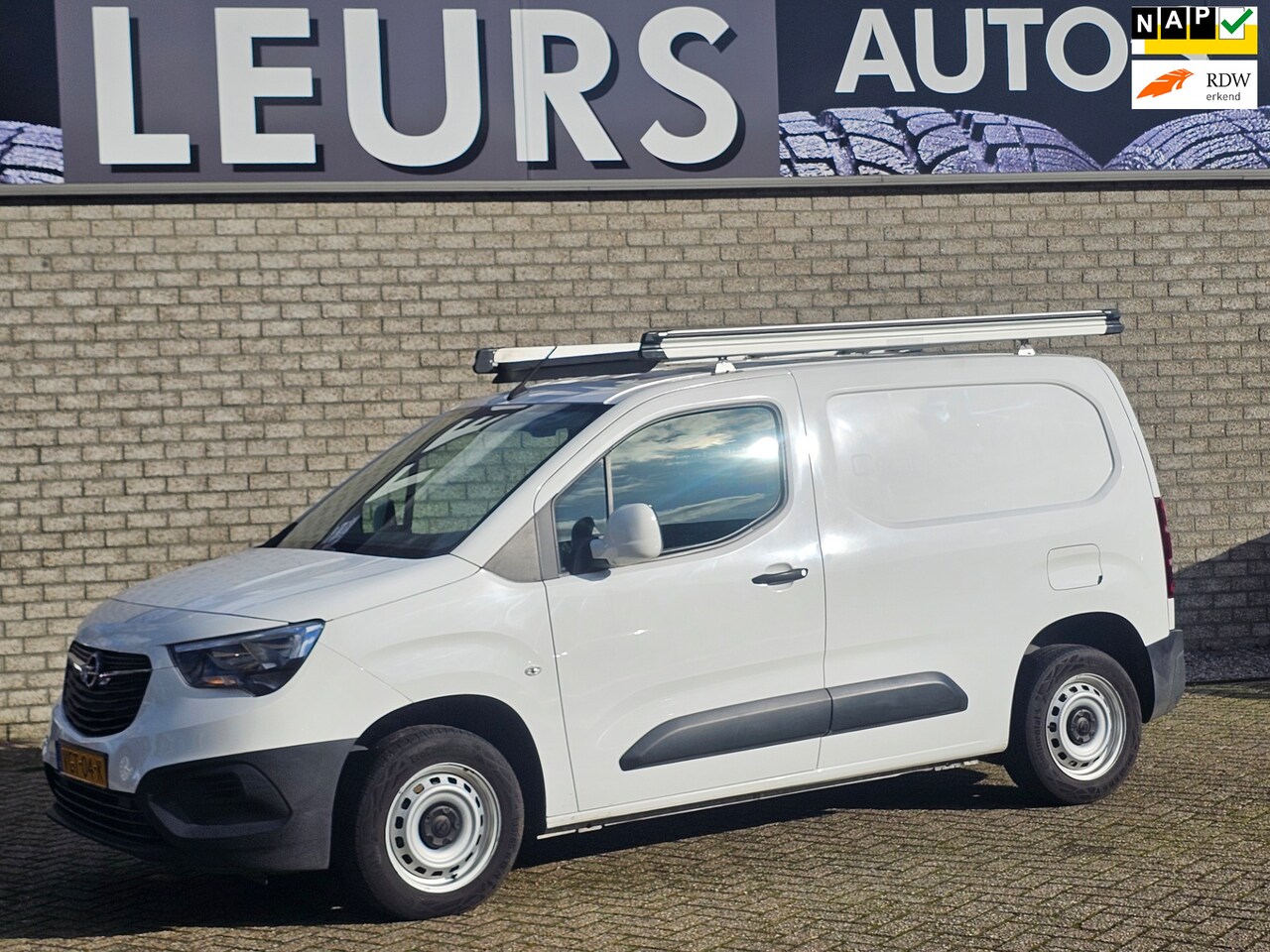 Opel Combo - 1.5D L1H1 Edition Imperial/Trekhaak/pDC - AutoWereld.nl