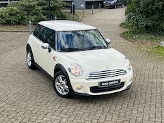 MINI One - Cooper - Airco - LM Velgen - Mistlampen - 4 Seizoenen Banden