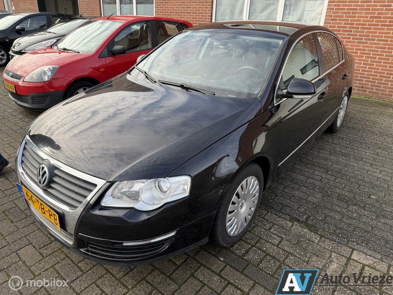 Volkswagen Passat - 2.0 FSI Comfortline 2.0 FSI Comfortline, Trekhaak - AutoWereld.nl