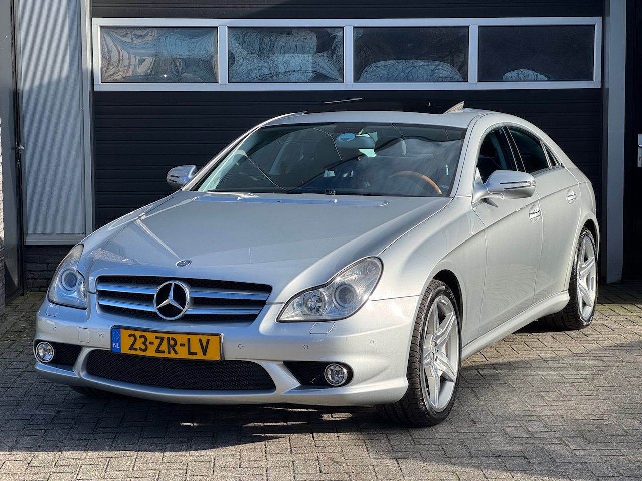 Mercedes-Benz CLS-klasse - 350 CGI AMG Sport, Youngtimer, Dealer Onderhouden, Schijf/kanteldak, Memory stoelen, NAP - AutoWereld.nl