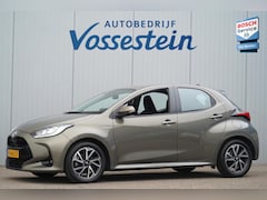 Toyota Yaris - 1.5 Hybrid Dynamic / NL-Auto / 50dkm NAP / 1e Eigenaar / Incl. BTW / Camera / Cruise / Cli