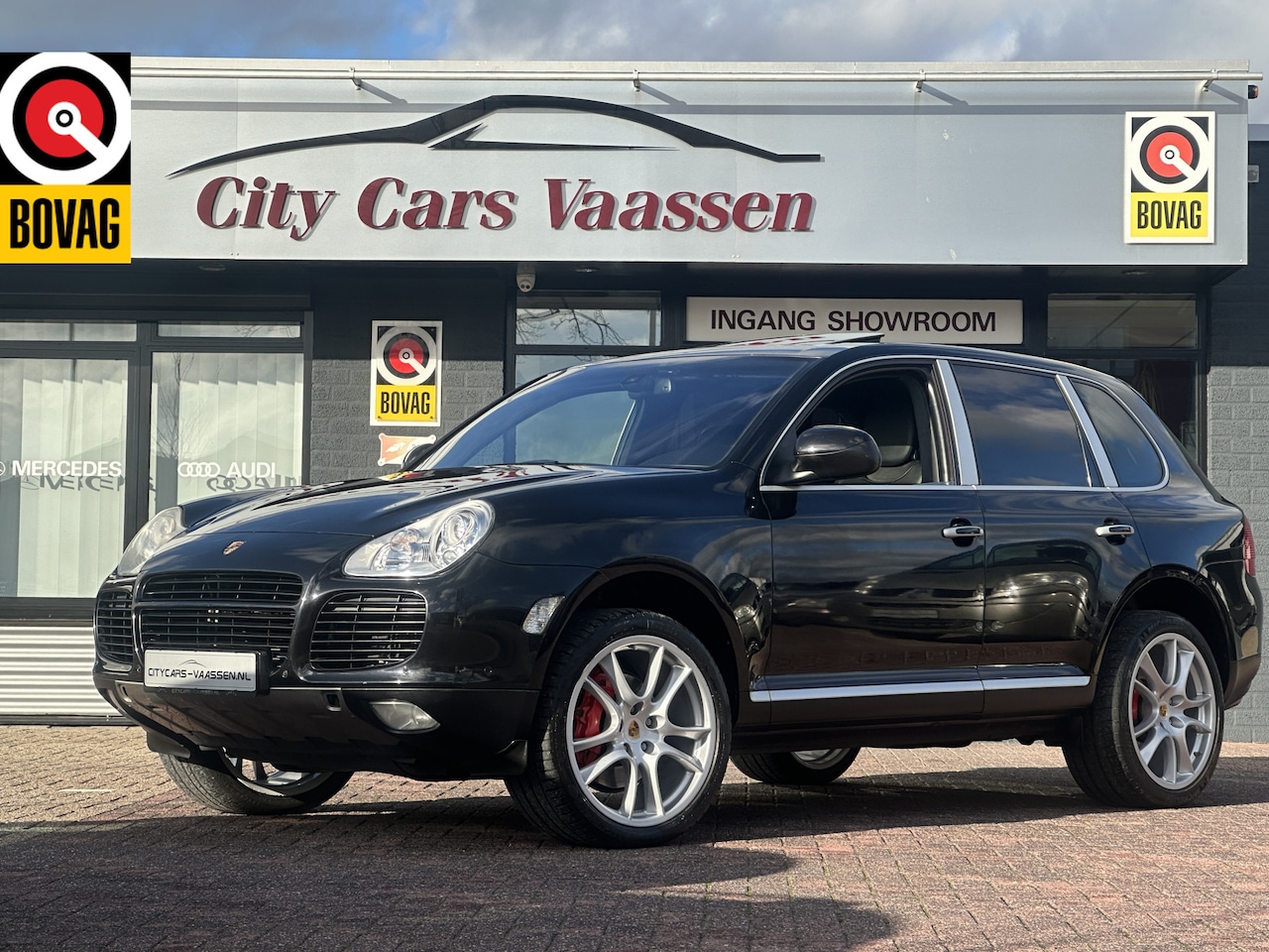 Porsche Cayenne - 4.5 Turbo 451 pk youngtimer org nl auto nap logisch navigatie climate ctr cruise ctr schui - AutoWereld.nl