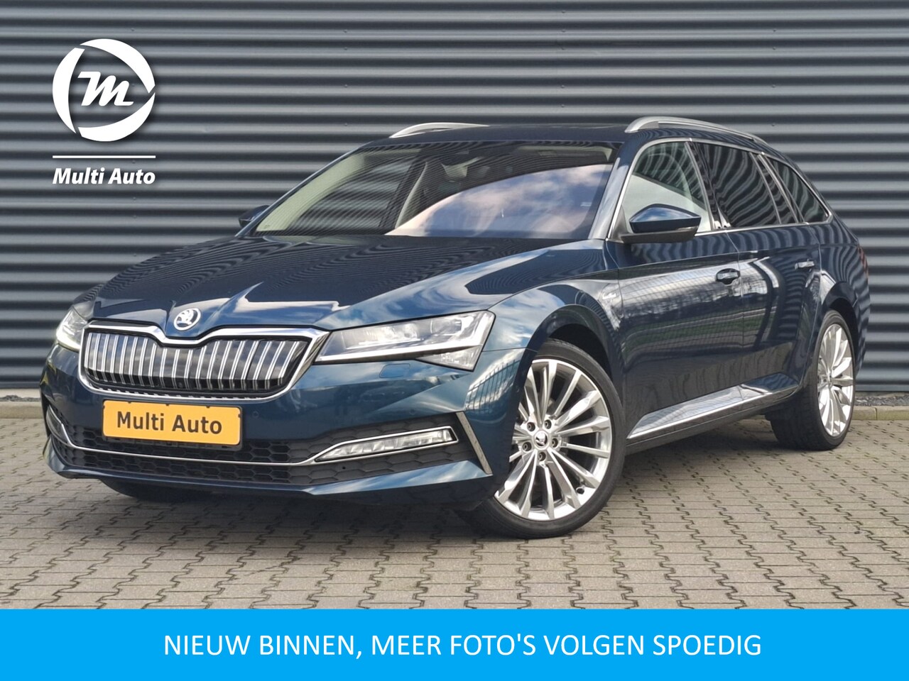 Skoda Superb Combi - 1.4 TSI iV Laurin & Klement Plug In Hybrid PHEV | Panodak | Lederen Sportstoelen Memory & - AutoWereld.nl