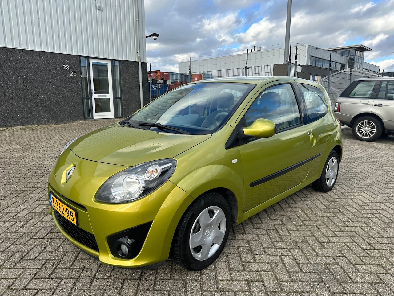 Renault Twingo - 1.2-16V Initiale 2010 AIRCO 114DKM NIEUWE APK - AutoWereld.nl