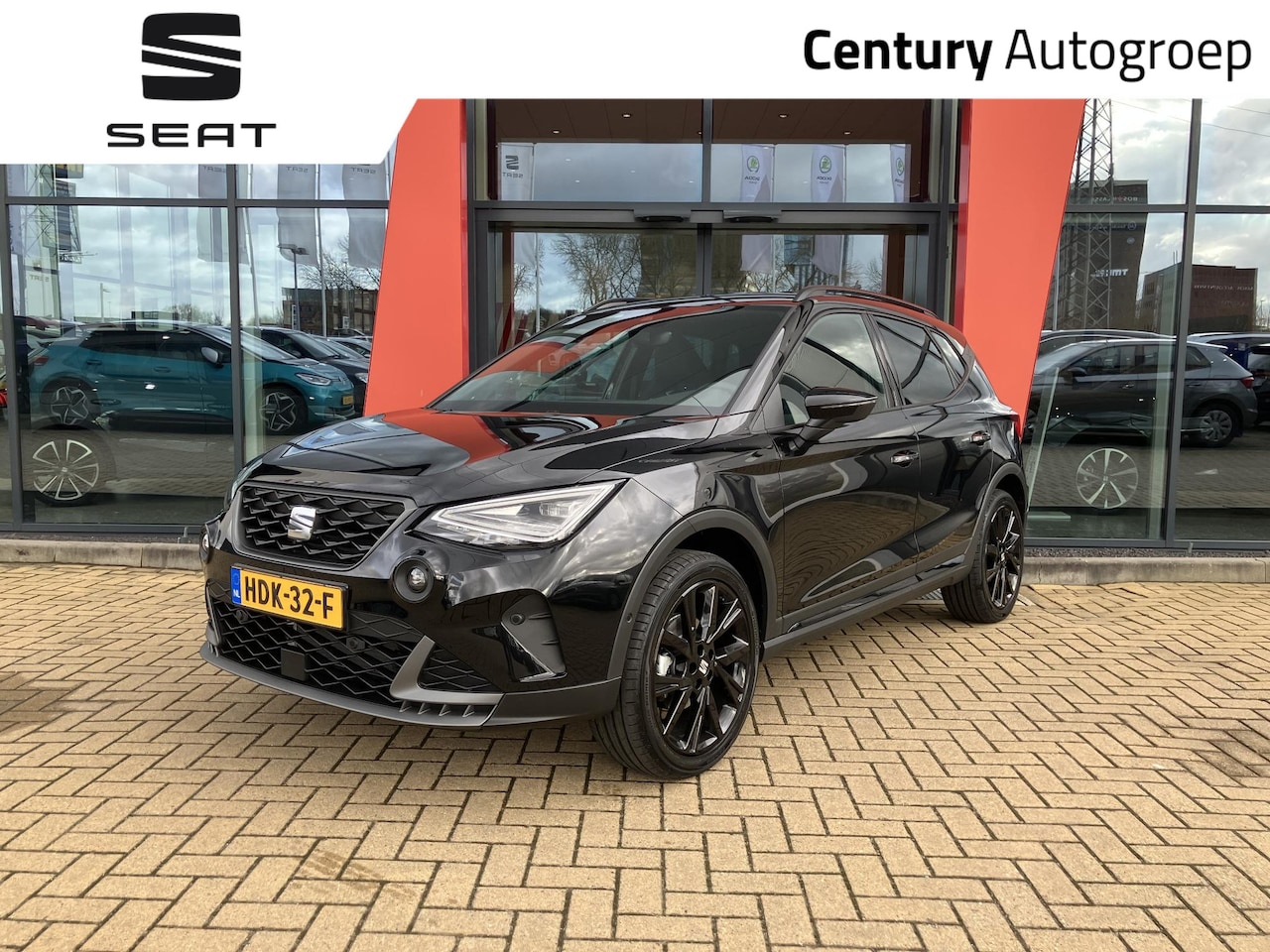 Seat Arona - FR Business Connect 1.0 70 kW / 95 pk EcoTSI SUV 5 - AutoWereld.nl