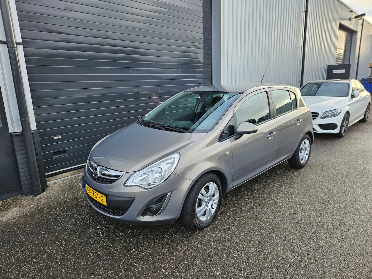 Opel Corsa - 1.2-16V Design Edition 1.2-16V Design Edition - AutoWereld.nl