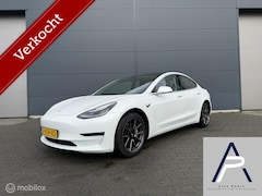 Tesla Model 3 - Long Range AWD 75 kWh Pearl Autopilot in BTW