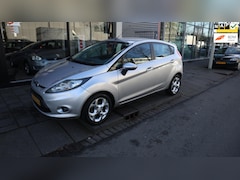 Ford Fiesta - 1.25 Titanium AIRCO/ LM VELGEN