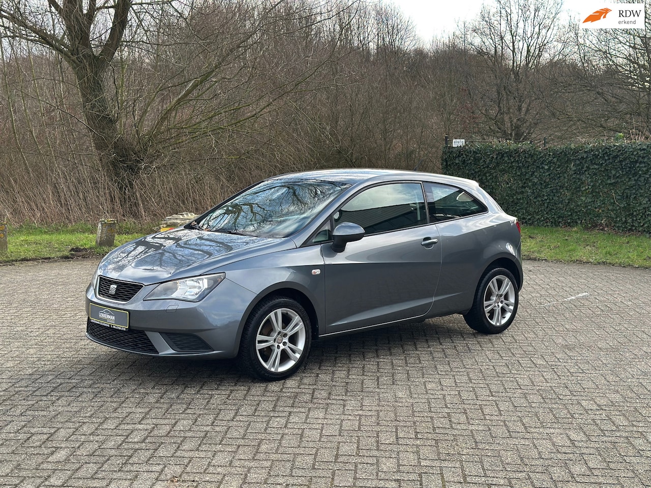 Seat Ibiza SC - 1.2 TSI Chill Out 105PK I NAVI I CLIMA I STOELVER. I NWE APK - AutoWereld.nl