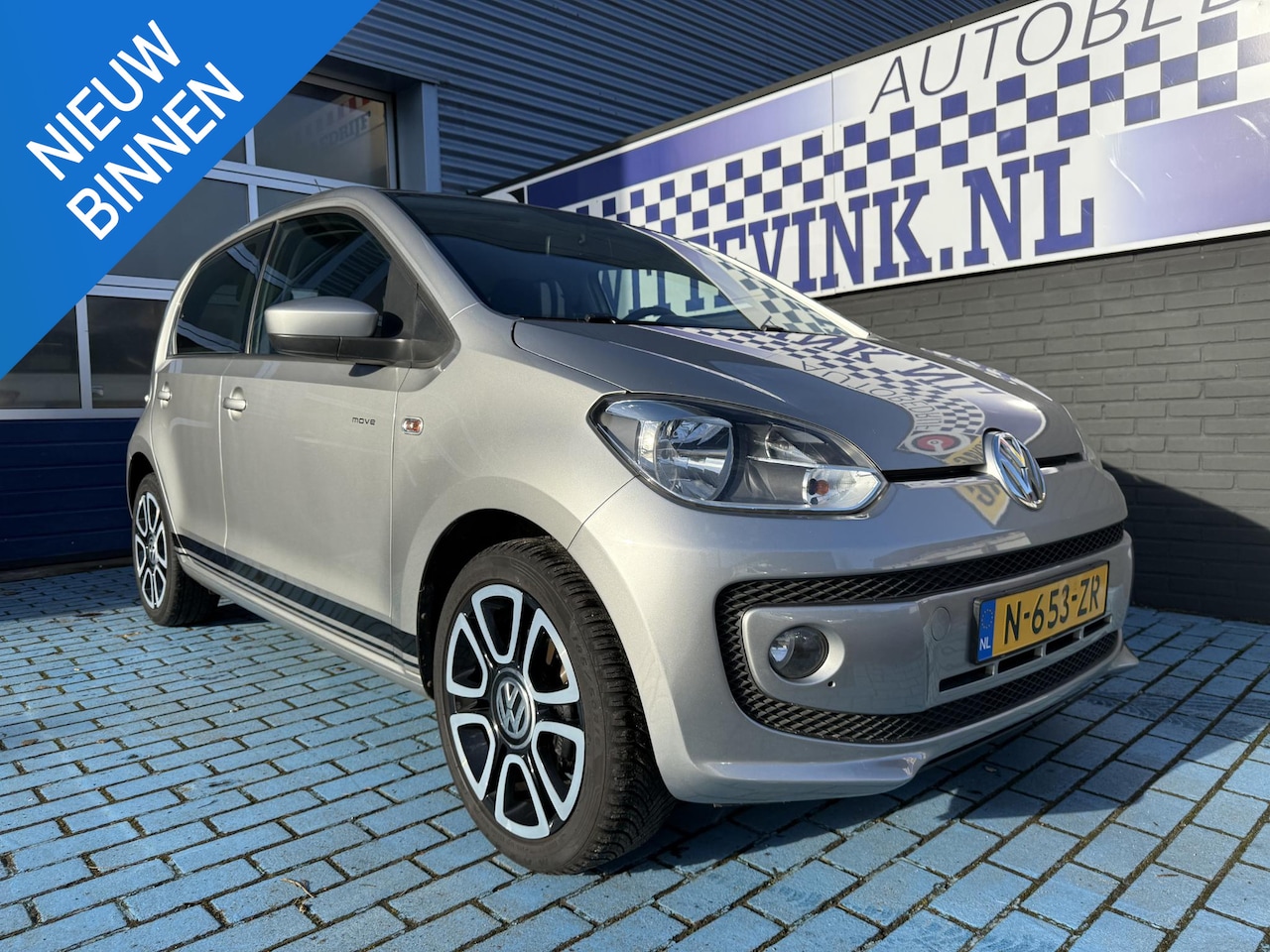 Volkswagen Up! - 1.0 take up! AIRCO ELEKTR. RAMEN STOELVERW. NAVI - AutoWereld.nl