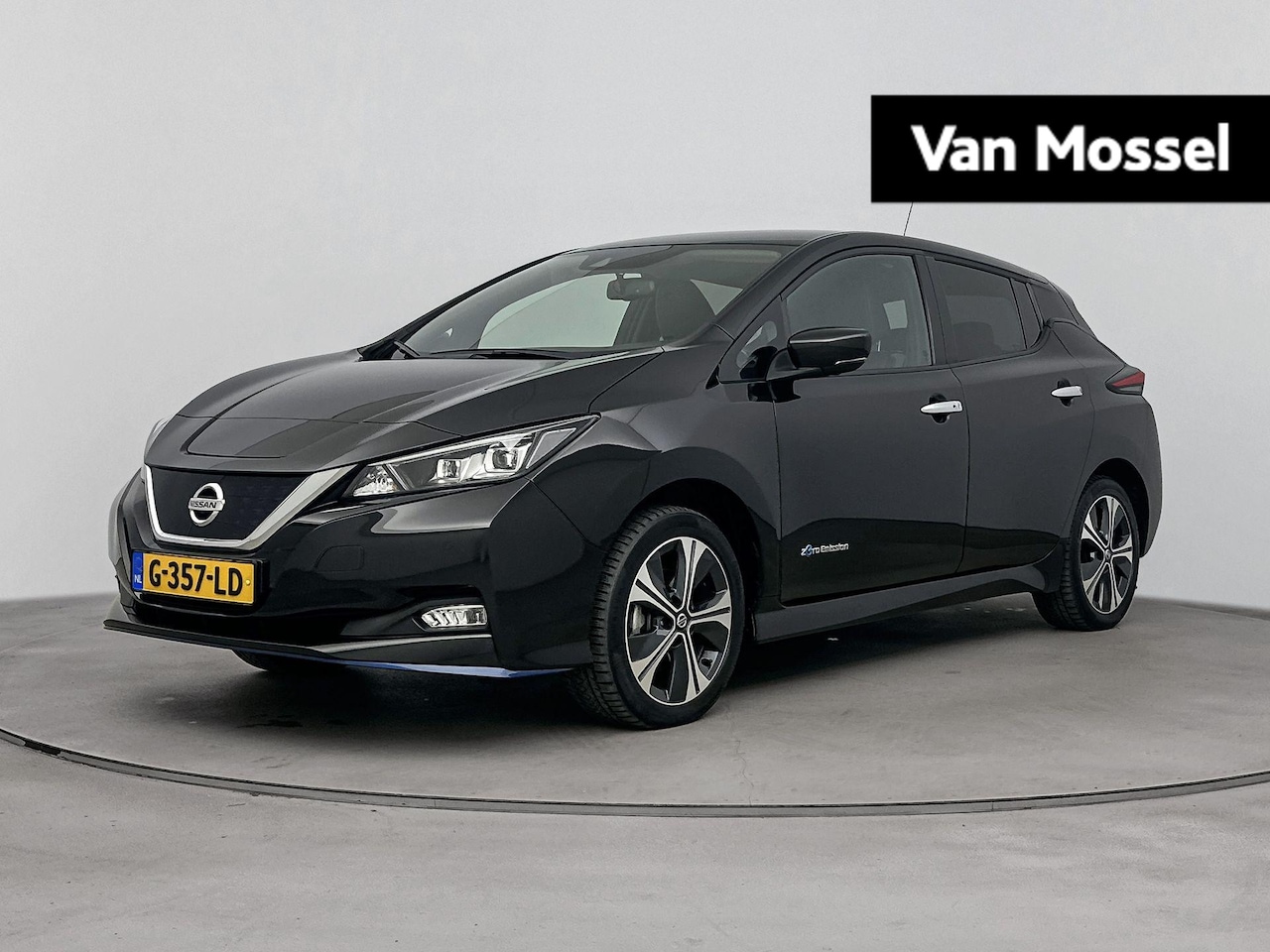 Nissan LEAF - 3.Zero Limited Edition 62 kWh | Leder | ProPILOT | 360 Camera | Stoelverwarming | Navigati - AutoWereld.nl