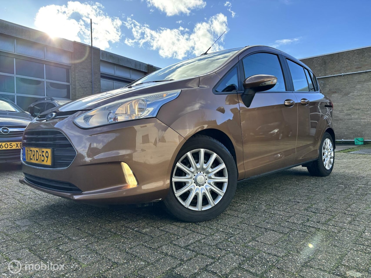 Ford B-Max - 1.0 EcoBoost Style Trekhaak / Nieuwe APK - AutoWereld.nl