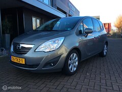 Opel Meriva - 1.4 Turbo Cosmo Trekh Nav Nap Cr contr Lm Vlg