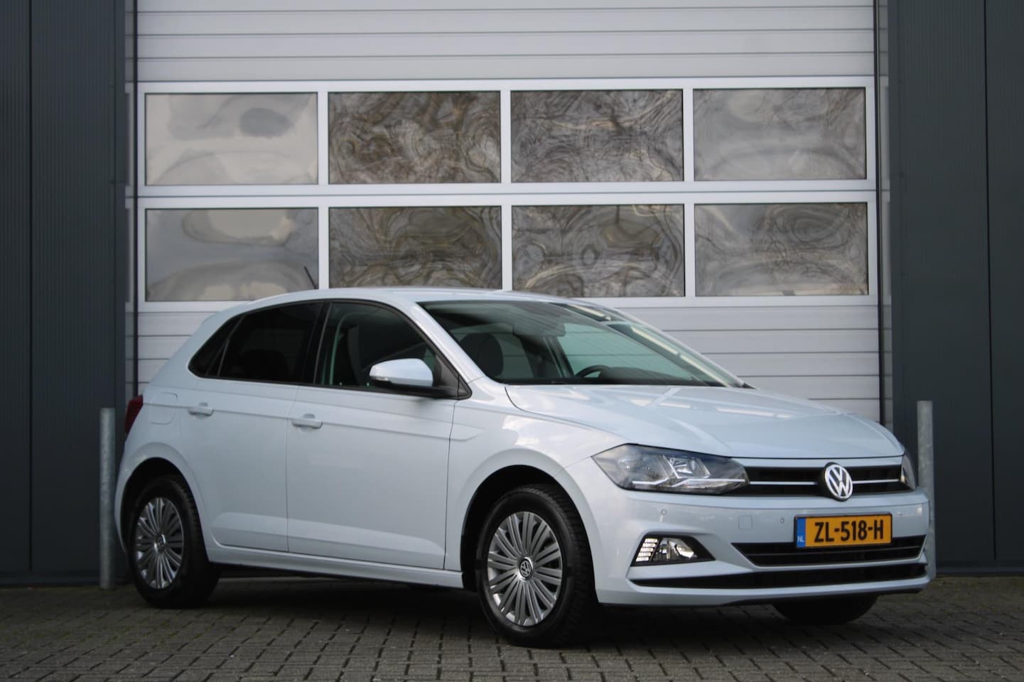 Volkswagen Polo - 1.0 TSI Comfortline DSG 5-Deurs AdappCruise/Clima/Navi/Bluetooth/PDCv+a/AppleCarplay/Andro - AutoWereld.nl