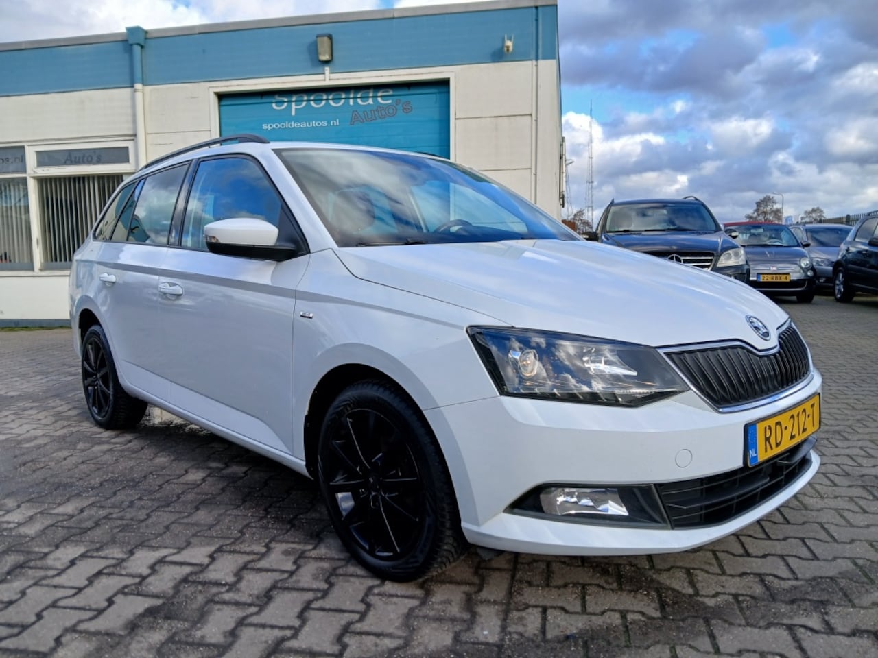 Skoda Fabia Combi - 1.0 TSI Navi/Parkeersensoren - AutoWereld.nl