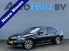 BMW 3-serie - 320e Business Edition Plus Sport LineLederen Sportstoelen Carplay Achteruitrijcamera Live