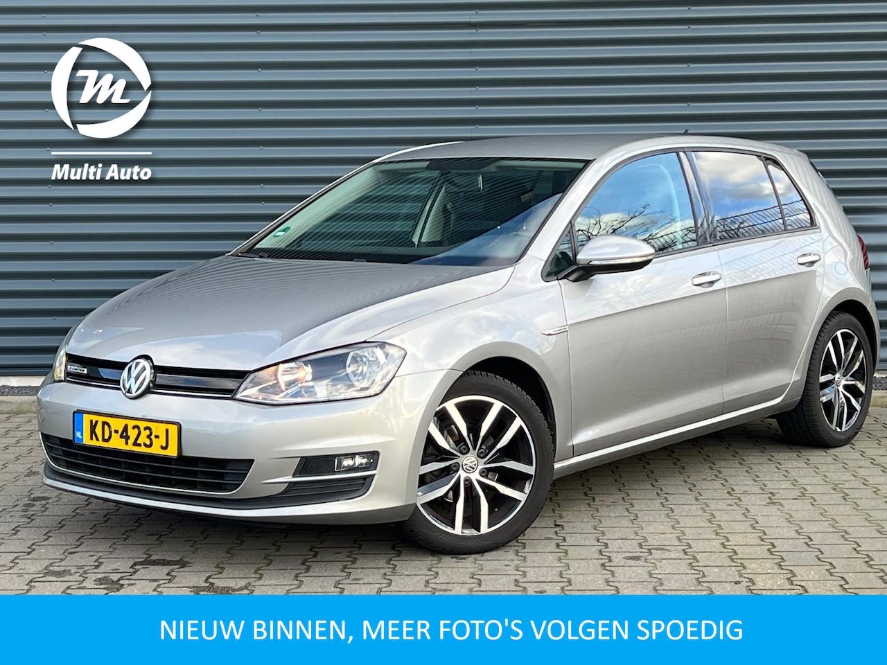 Volkswagen Golf - 1.0 TSI Edition | Carplay | Navigatie | Cruise Control | Airco | - AutoWereld.nl