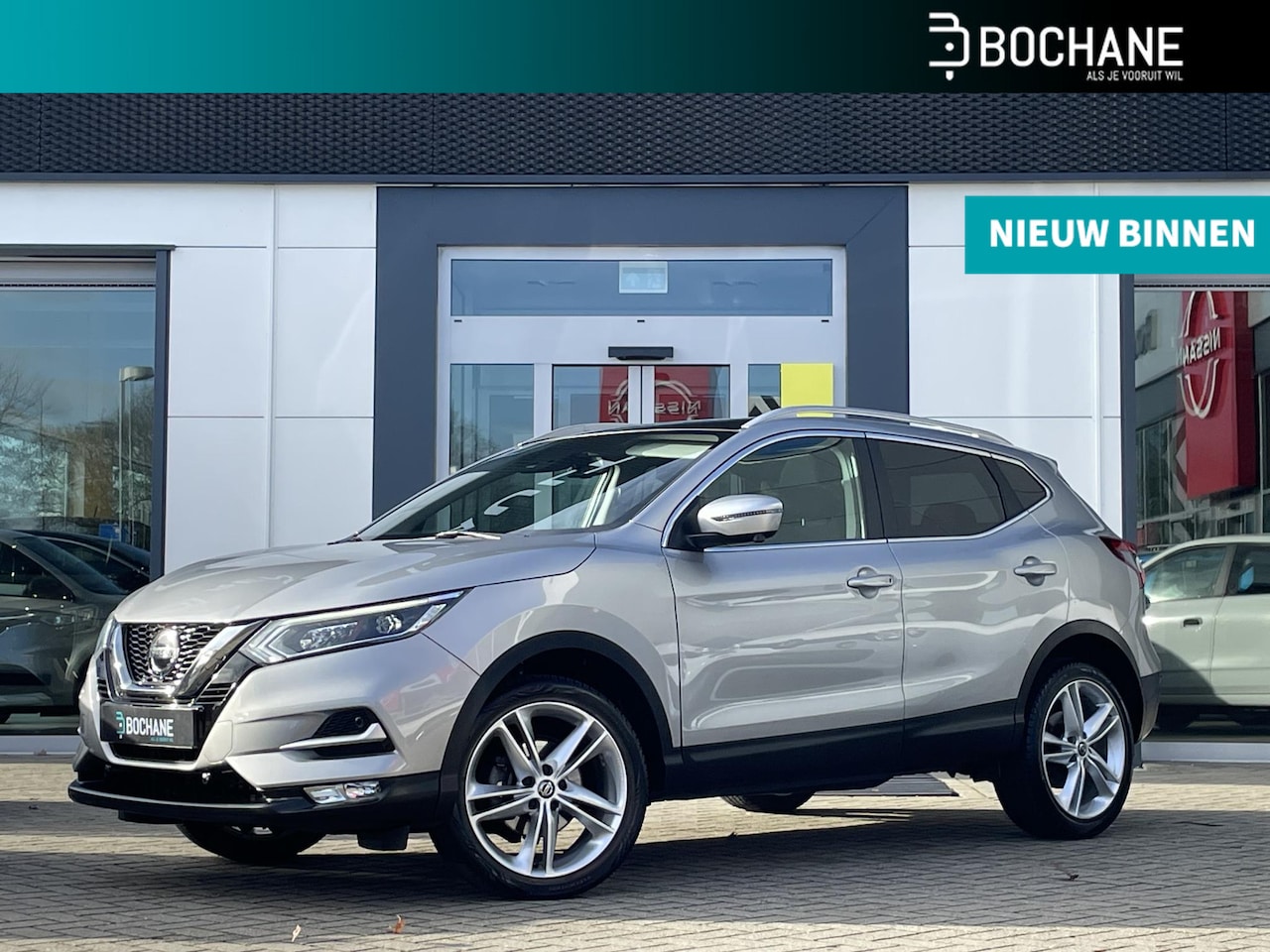 Nissan Qashqai - 1.3 DIG-T N-Motion | Panoramadak | Navigatie | Apple Carplay - AutoWereld.nl